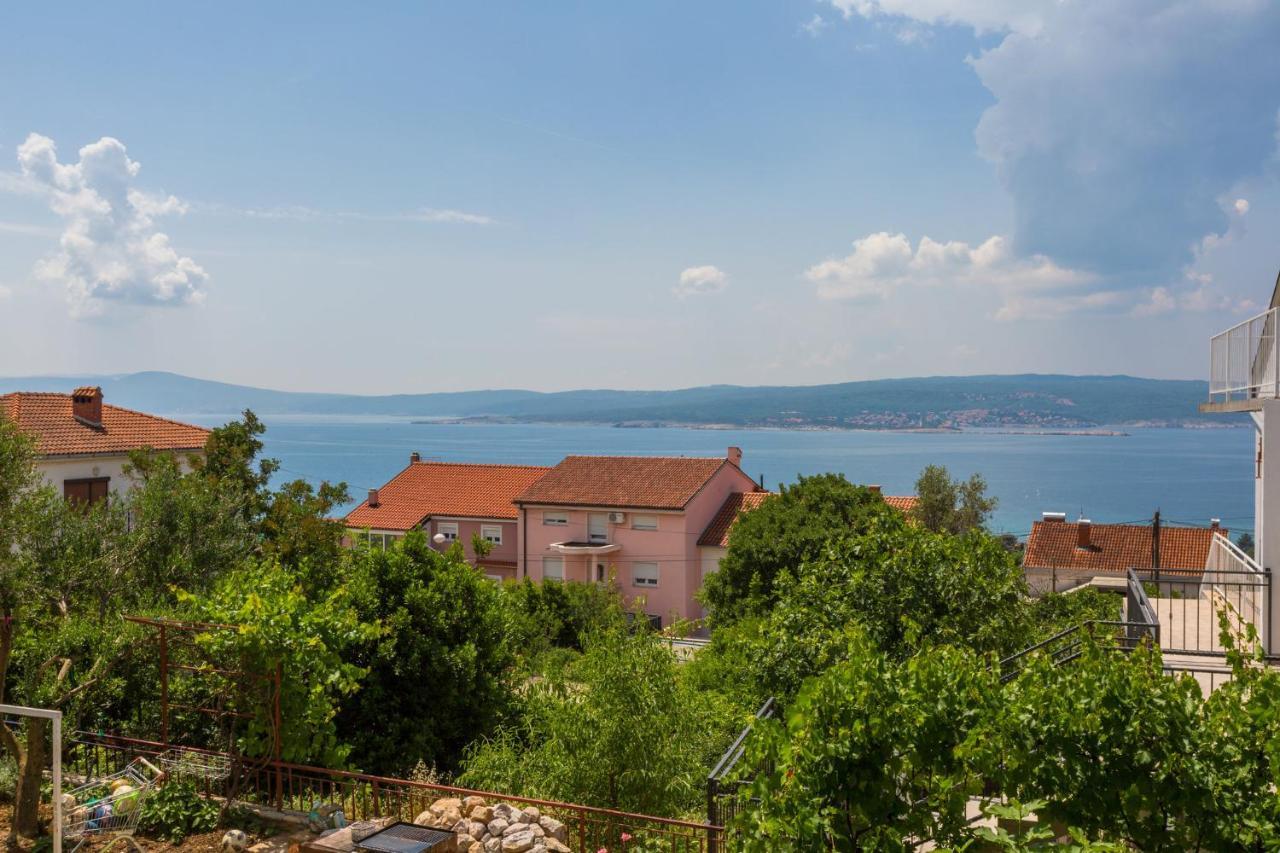 Amila Apartamento Crikvenica Exterior foto