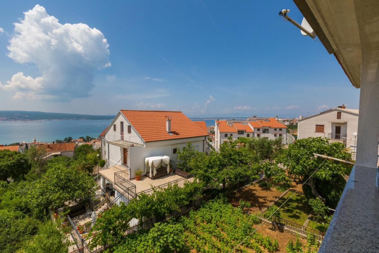 Amila Apartamento Crikvenica Exterior foto