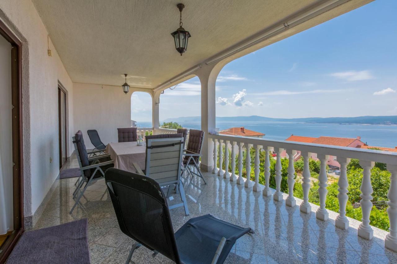 Amila Apartamento Crikvenica Exterior foto